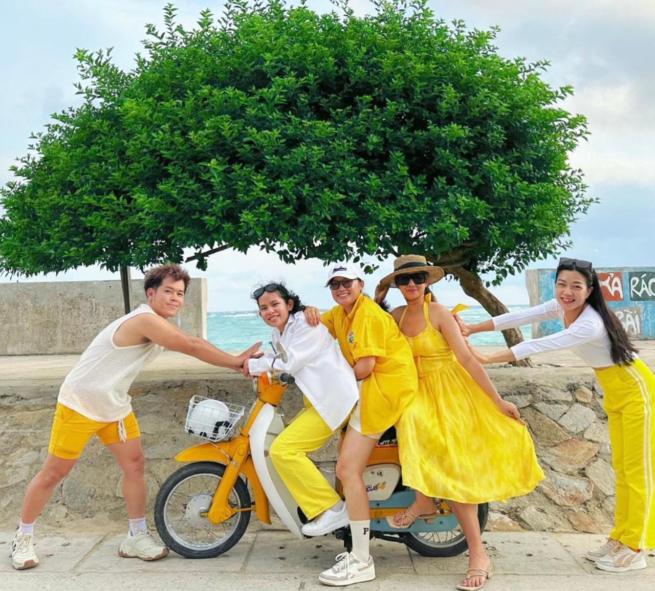 Ve Nha Homestay - Dao Phu Quy Cu Lao Thu ภายนอก รูปภาพ